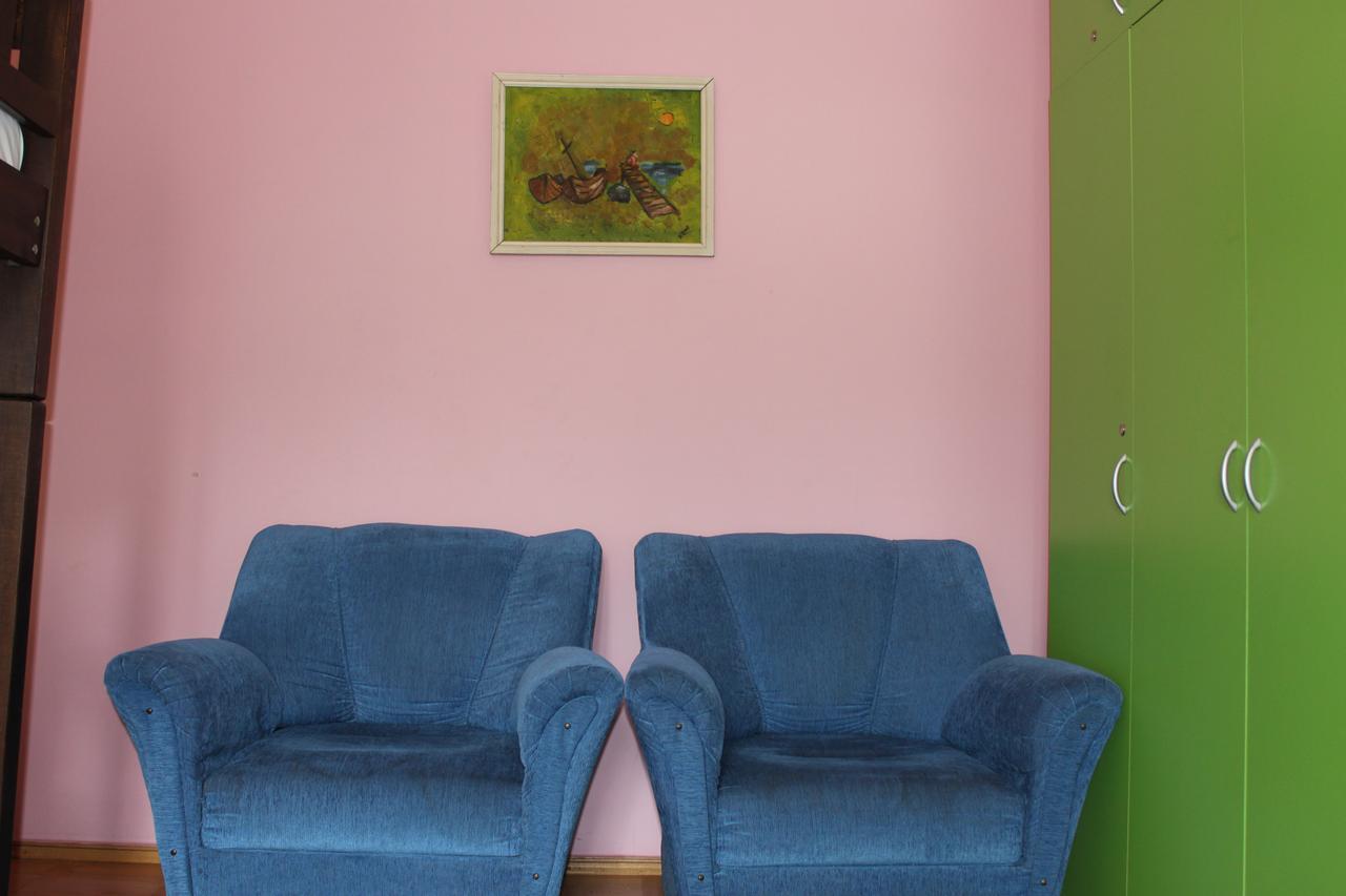 Herrmas Hostel Tbilisi Ngoại thất bức ảnh