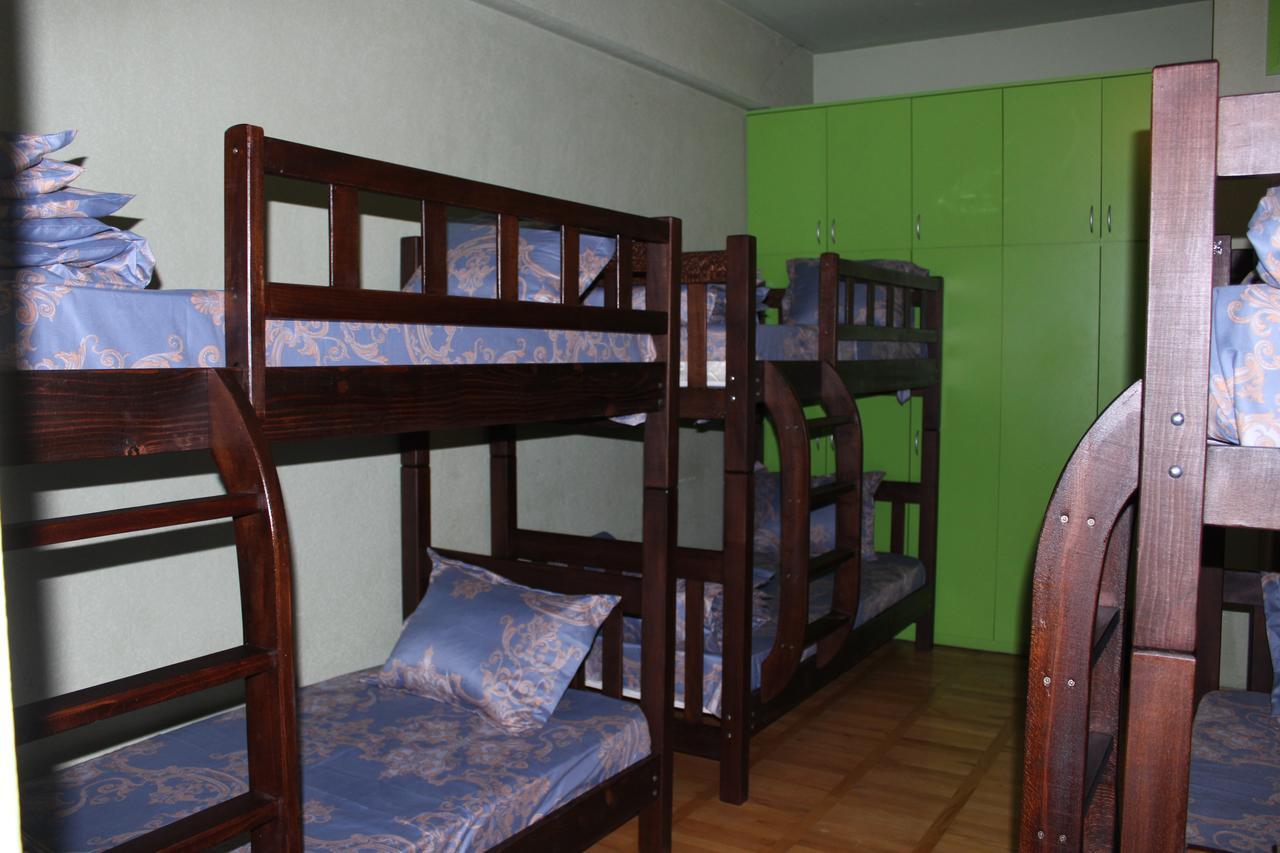 Herrmas Hostel Tbilisi Ngoại thất bức ảnh