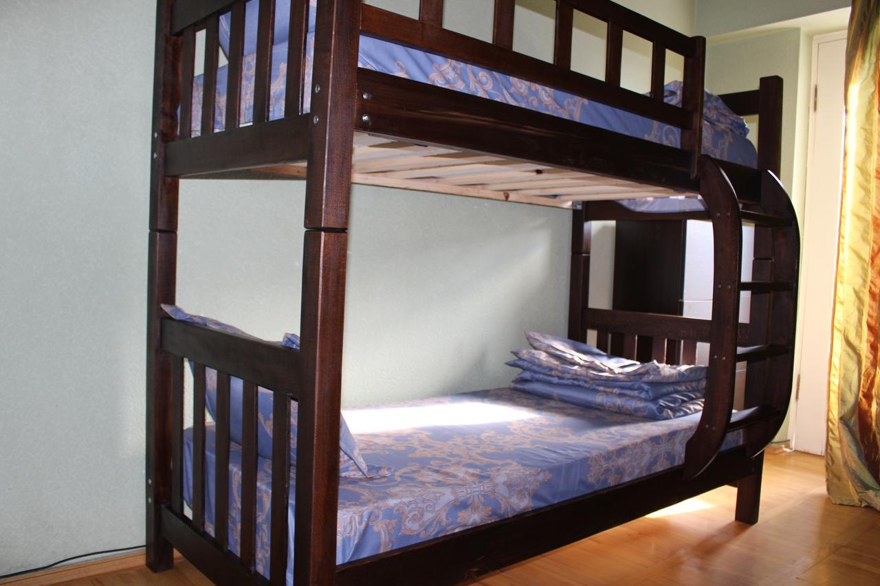 Herrmas Hostel Tbilisi Ngoại thất bức ảnh