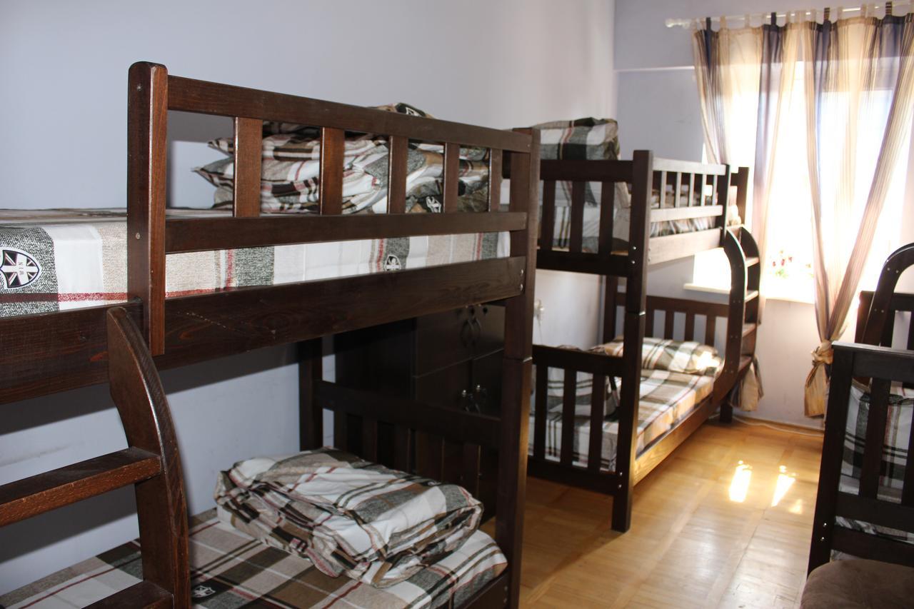 Herrmas Hostel Tbilisi Ngoại thất bức ảnh
